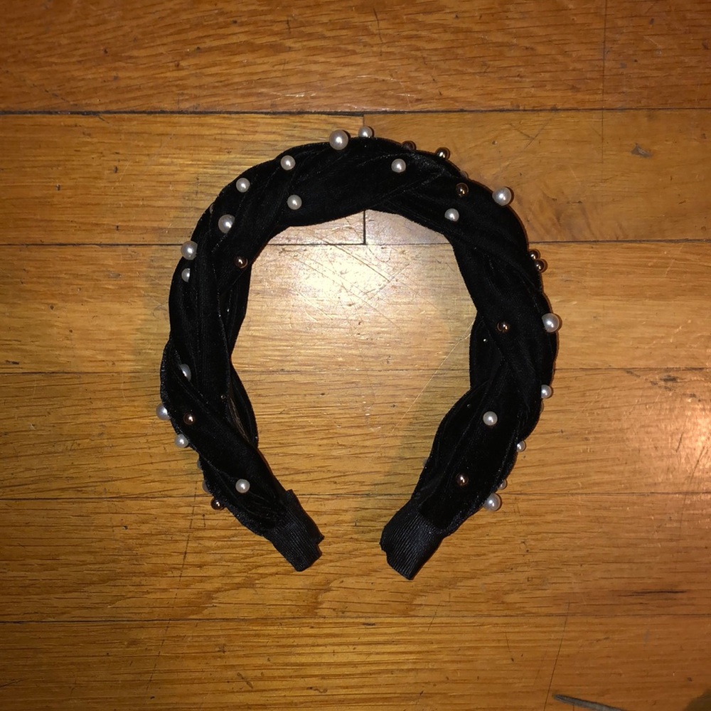 Luxy Hair Pearl Padded Headband